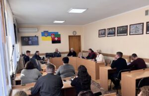 Засідання депутатської комісії у Нововолинську: зміни до бюджету на 2026 рік Підготовка-до-позачергової-сесії:-депутати-Нововолинської-міської-ради-працюють-у-постійних-комісіях