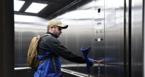 У шпиталі МВС у Луцьку капітально відремонтували ліфт У-шпиталі-МВС-у-Луцьку-капітально-відремонтували-ліфт