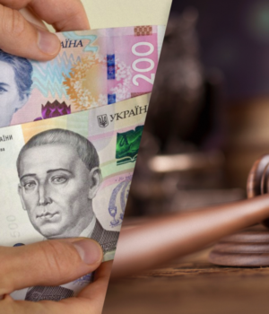 Борги-по-аліментах:-юрист-пояснила,-які-штрафи-та-обмеження-загрожують-за-несплату