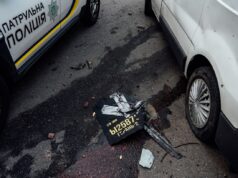 Російські удари дронами по Шостці: постраждали поліцейські та знищено будівлю райуправління Поранені понад 20 поліцейських. Дрон РФ знищив райвідділок у Шостці