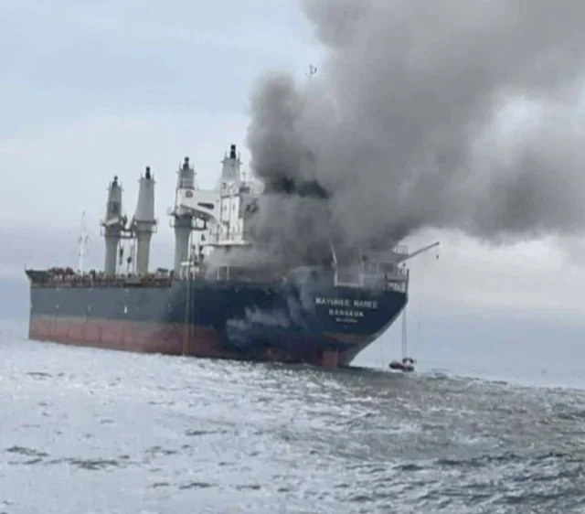 Атаки на танкери в Ормузькій протоці: загибель моряка та загроза зупинки експорту нафти Шість-суден-атаковано-в-Перській-та-Ормузькій-протоці,-загинув-моряк