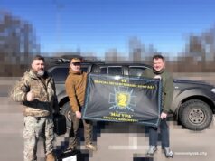 Нововолинська делегація відвідала українських військових на фронті Міський-голова-Нововолинська-Борис-Карпус-здійснив-чергову-поїздку-на-Схід-та-передав-військовим-допомогу-на.