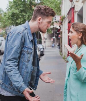3-причини,-через-які-пари-частіше-сваряться-під-час-війни:-проста-порада