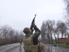 Російські війська активізуються біля Костянтинівки: нові штурми та дронові атаки Армія-РФ-атакує-Костянтинівку-«тьмою»-дронів:-намагається-відрізати-ЗСУ?