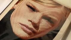 Модельні агенції та вербування неповнолітніх для Джеффрі Епштейна Як-модельні-агенції-вербували-неповнолітніх-дівчат-для-Епштейна