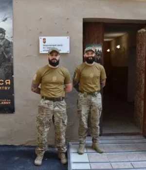 Член угорської делегації злякався мобілізації і пропустив поїздку до України