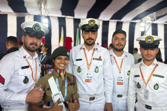 США знищили іранський фрегат, що створює тиск на прем’єра Індії Удар-США-по-іранському-кораблю-поставив-прем’єра-Індії-під-тиск