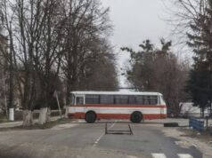 Росія “Іскандером” вбила людей у пасажирському автобусі: подробиці смертельного удару (фото) Росія-“Іскандером”-вбила-людей-у-пасажирському-автобусі:-подробиці-смертельного-удару-(фото)