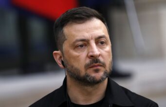 США частково послабили санкції проти російської нафти: реакція України Зеленський назвав ціну рішення США щодо послаблення санкцій проти Росії