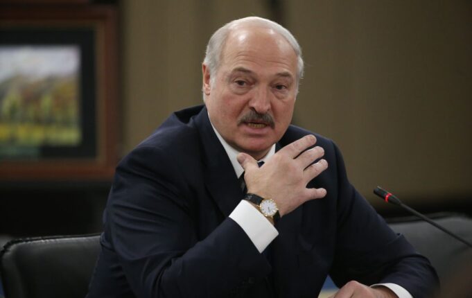 Лукашенко погрожує Україні та НАТО балістичною ракетою “Орєшнік” “Не лізьте до нас”: Лукашенко перейшов до погроз НАТО через “Орєшнік”
