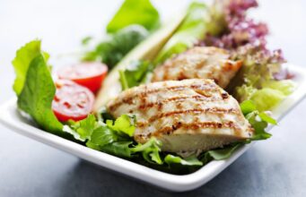 Вчені назвали 8 продуктів, у яких білка набагато більше, ніж у курці Вчені-назвали-8-продуктів,-у-яких-білка-набагато-більше,-ніж-у-курці