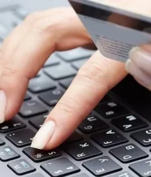 У-соцмережах-активізувалися-шахраї,-які-обіцяють-фейкові-виплати-від-ООН-та-Укренерго-–-ЦПД