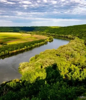 Удар РФ по Дністровській ГЕС спричинив екологічну загрозу