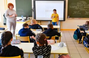 Учні шести ліцеїв на Волині навчатимуться 12, а не 11 років Учні-шести-ліцеїв-на-Волині-навчатимуться-12,-а-не-11-років