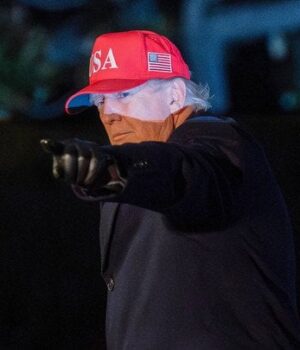 США-супроводжуватимуть-нафтові-танкери-через-Ормузьку-протоку-–-Трамп