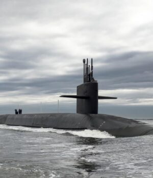 НАТО-“полює”-за-російськими-підводними-човнами-в-Арктиці,-–-bi