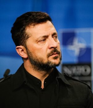 Зеленський затвердив плани стійкості для міст та регіонів: у Києва окремий дедлайн