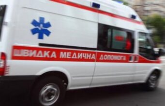 У Луцьку авто збило 18-річну дівчину: постраждала у важкому стані У-Луцьку-авто-збило-18-річну-дівчину:-постраждала-у-важкому-стані