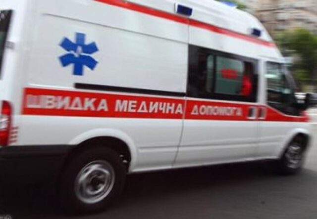 У Луцьку авто збило 18-річну дівчину: постраждала у важкому стані У-Луцьку-авто-збило-18-річну-дівчину:-постраждала-у-важкому-стані