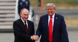 Зняття санкцій: Росія зміцнює свої позиції на світовому ринку нафти Przewidują “punkt zwrotny”. Jedna decyzja Trumpa zbawienna dla… Rosji