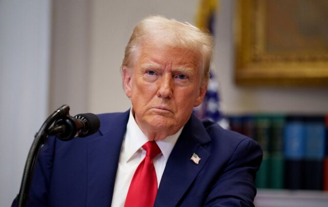 Трамп висловив здивування щодо позиції Зеленського в мирних переговорах з Росією Трамп: я здивований, що Зеленський не хоче укладати мир