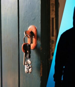 Злодії-звертають-увагу-на-одну-деталь-у-дверях-і-за-нею-обирають-квартиру-для-злому Злодії-звертають-увагу-на-одну-деталь-у-дверях-і-за-нею-обирають-квартиру-для-злому