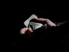 Чи буде долар по 50 гривень: прогноз банкіра Чи буде-долар-по 50 гривень:-прогноз-банкіра