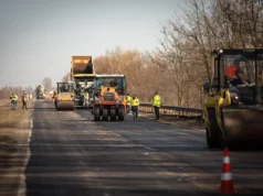Ремонт стратегічних шляхів: пріоритети та фінансування Захист-від-дронів-і-евакуаційні-коридори-–-які-дороги-ремонтують-насамперед