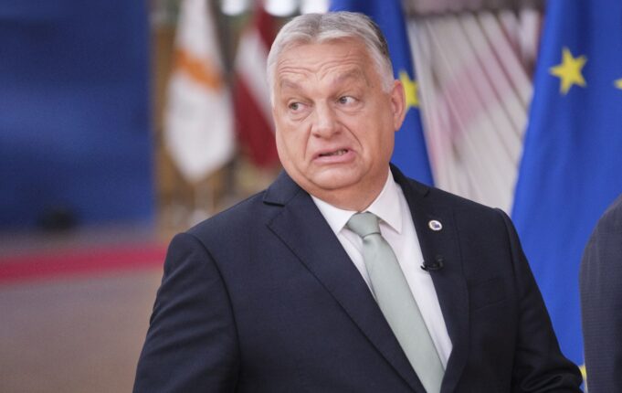 Орбан про парламентські вибори: вибір між миром і війною Угорщина проти України: Орбан звинуватив Київ у втручанні у вибори
