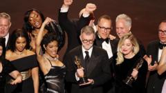 Оскар-2026:-хто-виграв-головну-кінопремію-світу-–-повний-список Оскар-2026:-хто-виграв-головну-кінопремію-світу-–-повний-список