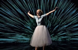 Акторка Дарʼя Мога: спогади про знищений драмтеатр у Маріуполі та нове життя в Італії «Там-ніколи-не-буде-тих-людей-і-тієї-енергії,-все-знищили»-–-акторка-Дар’я-Мога.