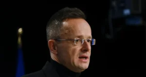 Угорщина звинувачує Україну у відмові від тристоронньої зустрічі Угорщина-продовжує-звинувачення-через-"Дружбу"-–-Сійярто-заявив-про-відмову-України-від-тристоронньої-зустрічі-зі.