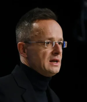 Угорщина-продовжує-звинувачення-через-"Дружбу"-–-Сійярто-заявив-про-відмову-України-від-тристоронньої-зустрічі-зі. Угорщина-продовжує-звинувачення-через-"Дружбу"-–-Сійярто-заявив-про-відмову-України-від-тристоронньої-зустрічі-зі.