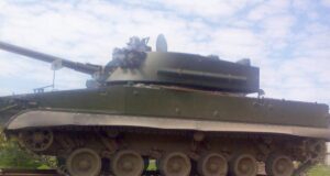 Росіяни витягли на фронт раритетну САУ: аналітик пояснив, чому це показовий сигнал Росіяни-витягли-на-фронт-раритетну-САУ:-аналітик-пояснив,-чому-це-показовий-сигнал