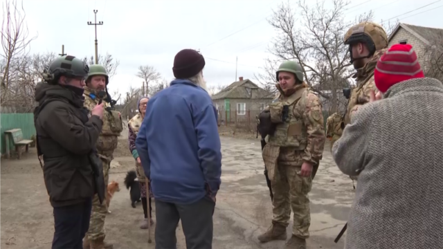 Евакуація мешканців Покровського: спецоперація «Білого янгола» на Дніпропетровщині Від-пологів-під-обстрілами-до-порятунку-пса:-один-день-із-евакуаційною-групою-на-Дніпропетровщині