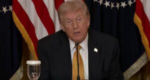 Я справді вірю, що мені випаде честь завоювати Кубу, – Трамп Я-справді-вірю,-що-мені-випаде-честь-завоювати-Кубу,-–-Трамп