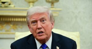 Трамп: США не зобов’язані допомагати Україні “Ми не зобов’язані допомагати”: Трамп зробив скандальну заяву та порівняв Україну з Ліваном