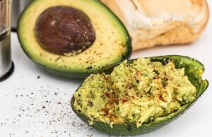 Що буде, якщо авокадо їсти на вечерю: названо 5 важливих змін в організмі Що-буде,-якщо-авокадо-їсти-на-вечерю:-названо-5-важливих-змін-в-організмі