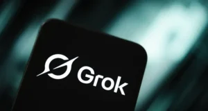 Підлітки подали до суду на xAI через порнографічні зображення Підлітки-подали-до-суду-на-компанію-Маска-через-порнографічні-зображення,-створені-grok