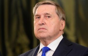 Відповідь російського дипломата на заклик Франції щодо мирних переговорів Uszakow niewybrednie odpowiada Francji. Rosja nie zgadza się na propozycję