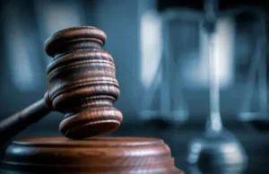 Тернопільщина: Мати засуджена за вбивство сина з інвалідністю Катувала-і-вбила-сина-з-інвалідністю-–-на-Тернопільщині-жінку-засудили-до-12-років