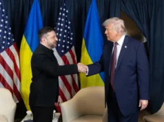 Зеленський: Україна не повинна виглядати країною, яка лише просить у США Зеленський: Україна не повинна виглядати країною, яка лише просить у США