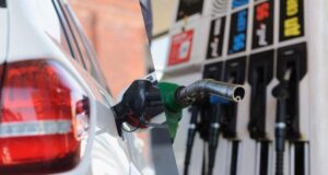 Ціни на пальне на АЗС штурмують нові вершини: скільки коштують бензин, дизель та автогаз Ціни-на-пальне-на-АЗС-штурмують-нові-вершини:-скільки-коштують-бензин,-дизель-та-автогаз