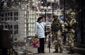 Росія планує переселення росіян на окуповані території України до 2045 року Завезуть 114 тисяч росіян: окупанти розкрили план колонізації півдня та сходу України