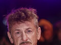 Шон Пенн отримав символічний “Оскар” в Україні — його зробили після атаки РФ Шон-Пенн-отримав-символічний-“Оскар”-в-Україні-—-його-зробили-після-атаки-РФ