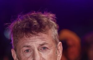 Шон Пенн отримав символічний “Оскар” в Україні — його зробили після атаки РФ Шон-Пенн-отримав-символічний-“Оскар”-в-Україні-—-його-зробили-після-атаки-РФ