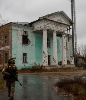 Герасимов-почав-«захоплювати»-Лиман:-насправді-армія-РФ-до-нього-навіть-не-дійшла