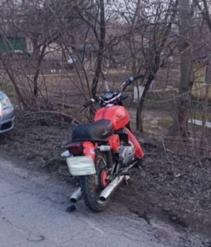 На-Волині-п’яний-водій-автівки-зіткнувся-з-мотоциклістом:-двоє-постраждалих