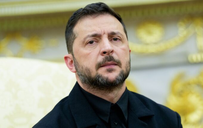 Зеленський висловив занепокоєння щодо мирних переговорів з РФ через конфлікт в Ірані Зеленський заявив про “погане передчуття” щодо мирних переговорів по Україні