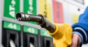 Ціни на паливо знову зросли: бензин та дизель подорожчали на 1 гривню Пальне-знову-пішло-вгору-–-як-за-добу-змінилася-вартість-бензину-та-дизеля